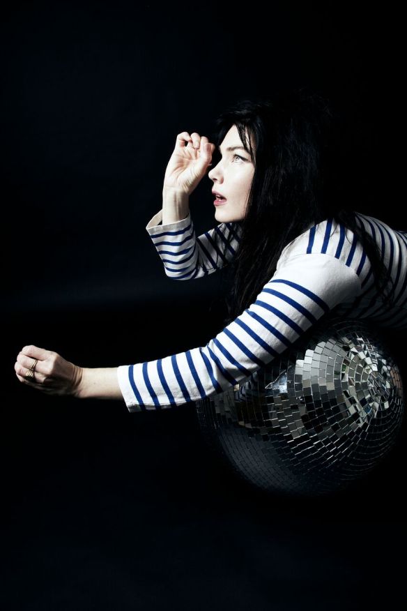 brisaroché-eachoneofus-photo2