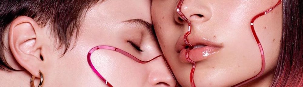 Christine and The Queens dévoile «Gone», un nouveau clip avec Charli XCX