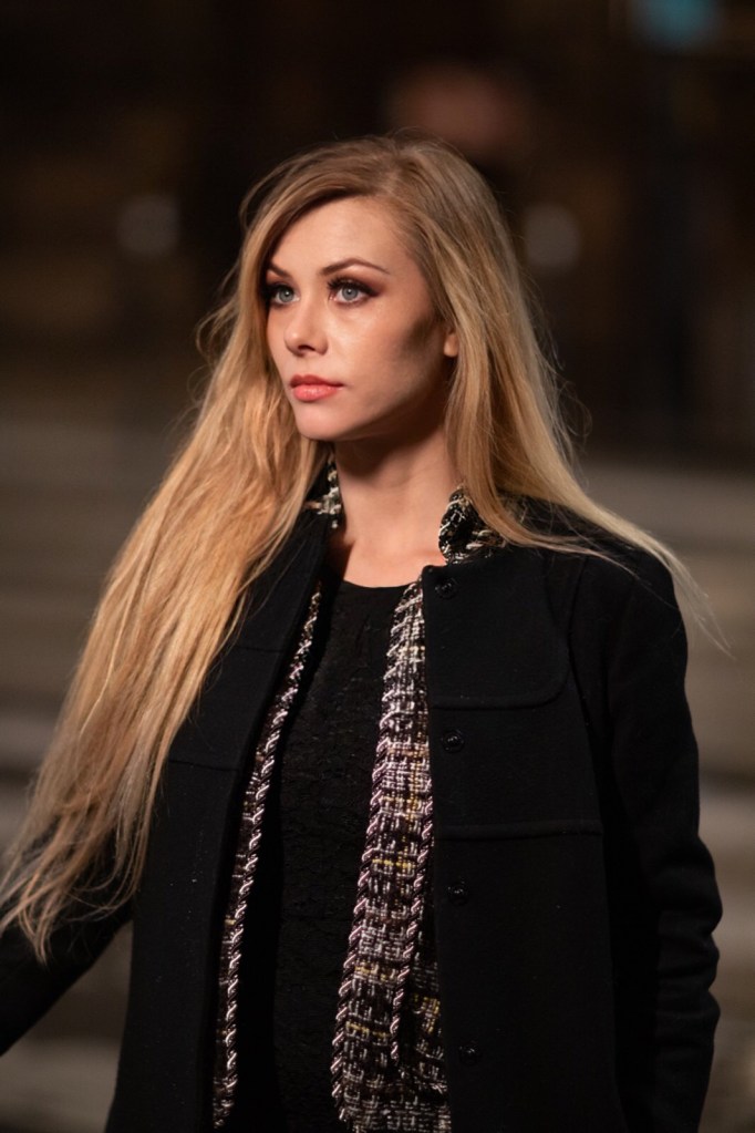 Marie Di La - Dans la tête des filles