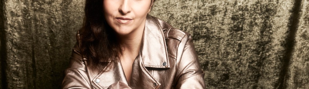 Abyr sort un hymne rassembleur Je suis ton voisin - Dans la tête des filles