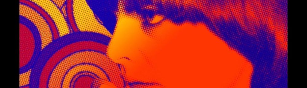 Jacqueline Taieb en écoute avec le single Une Comédie dans la playlist Dans La Tête des Filles